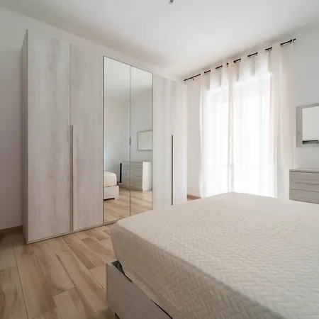 Lilla Apartment *
