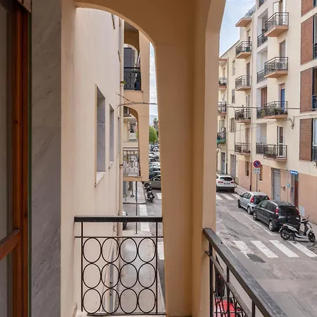 Apartament Lilla