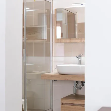 Lilla Apartament